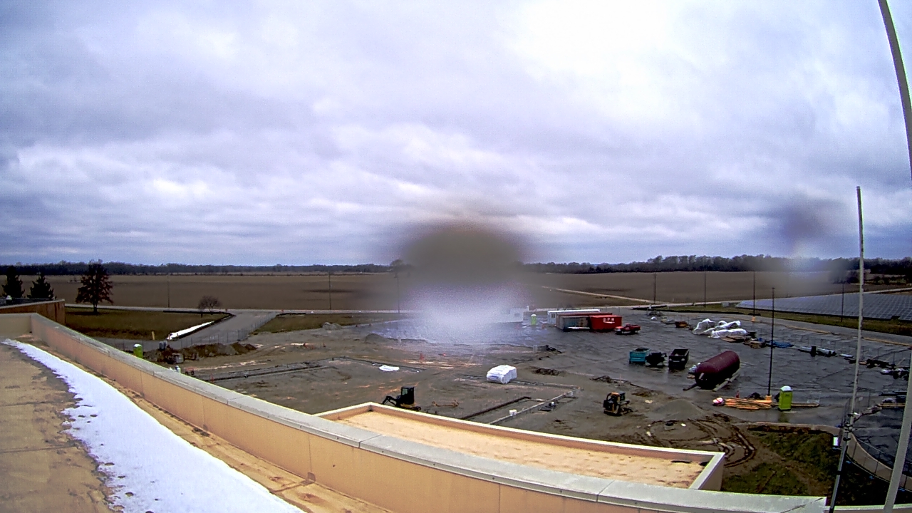 Thumbnail for current weather camera view from North Putnam MS in Bainbridge, Indiana