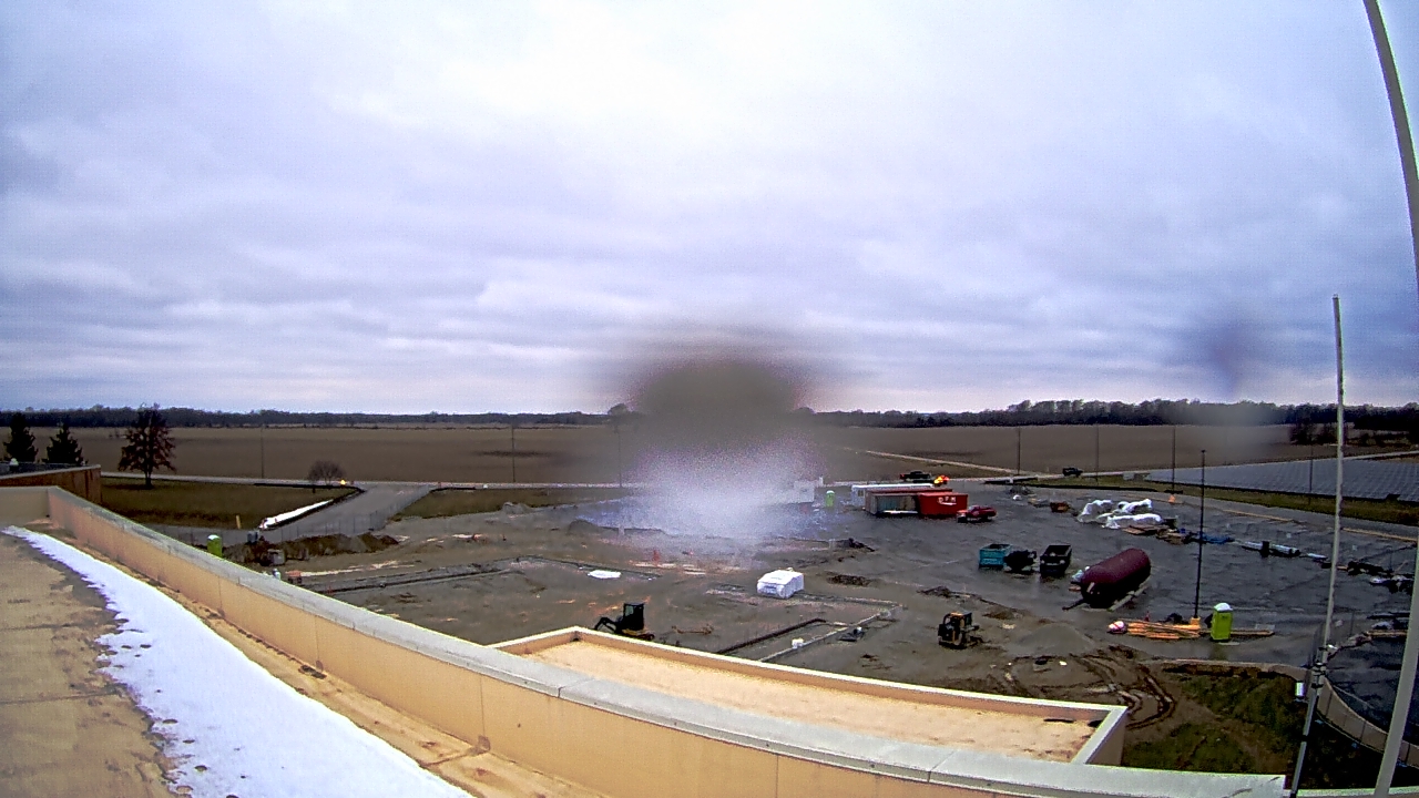 Thumbnail for current weather camera view from North Putnam MS in Bainbridge, Indiana