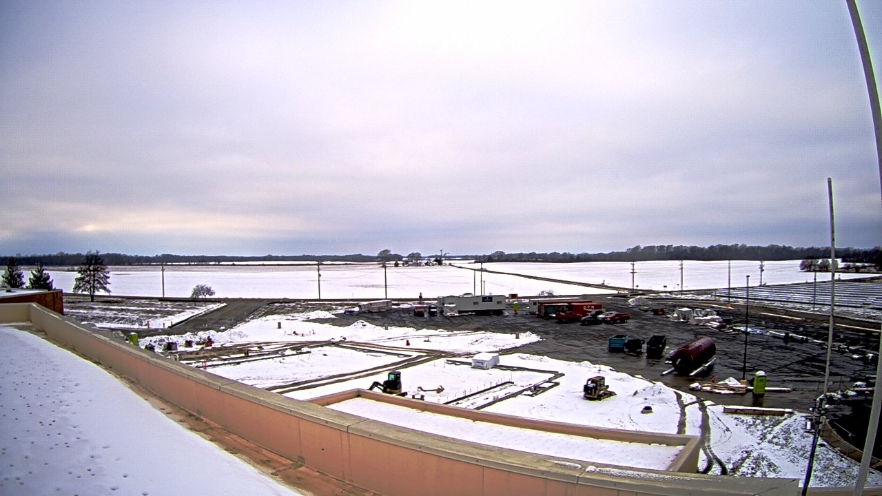 Thumbnail for current weather camera view from North Putnam MS in Bainbridge, Indiana