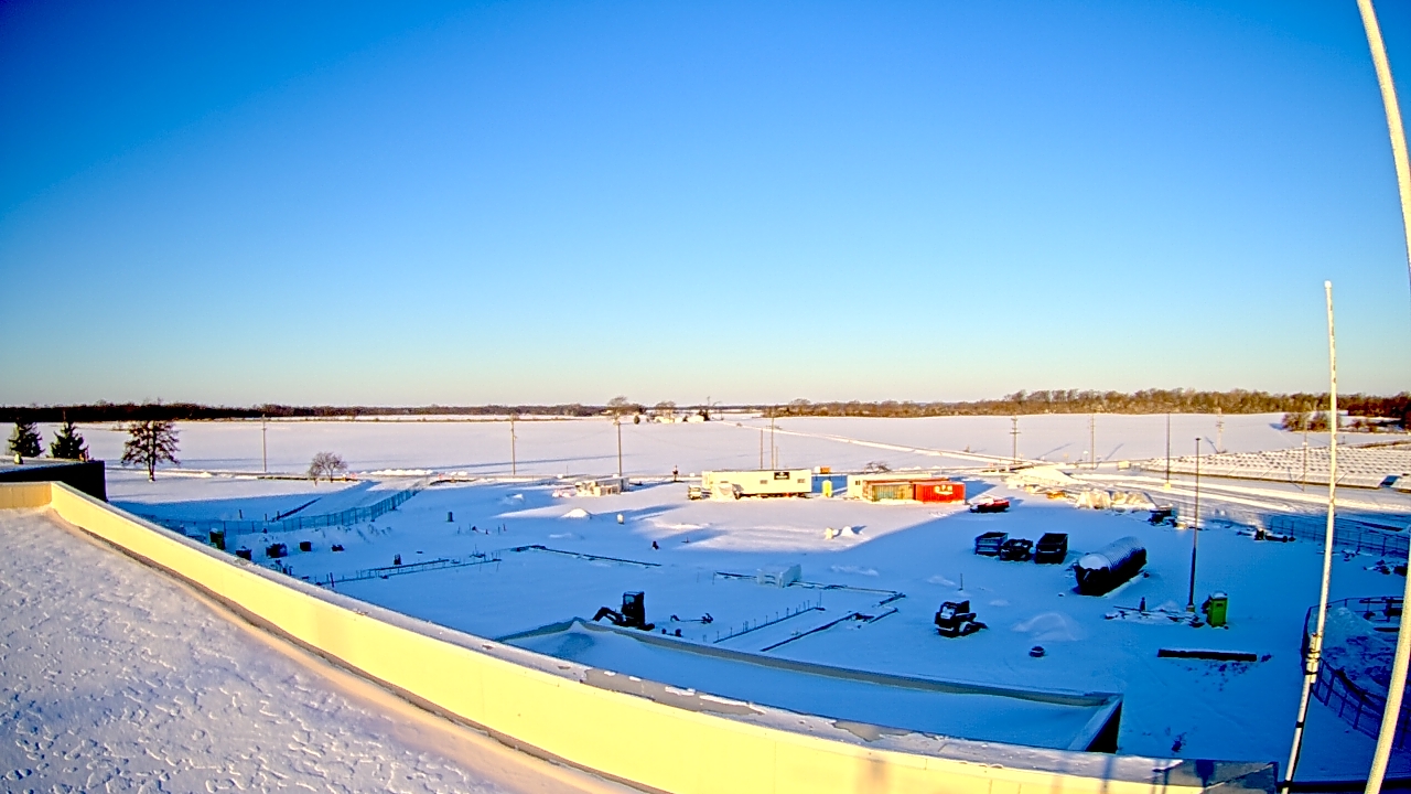 Thumbnail for current weather camera view from North Putnam MS in Bainbridge, Indiana