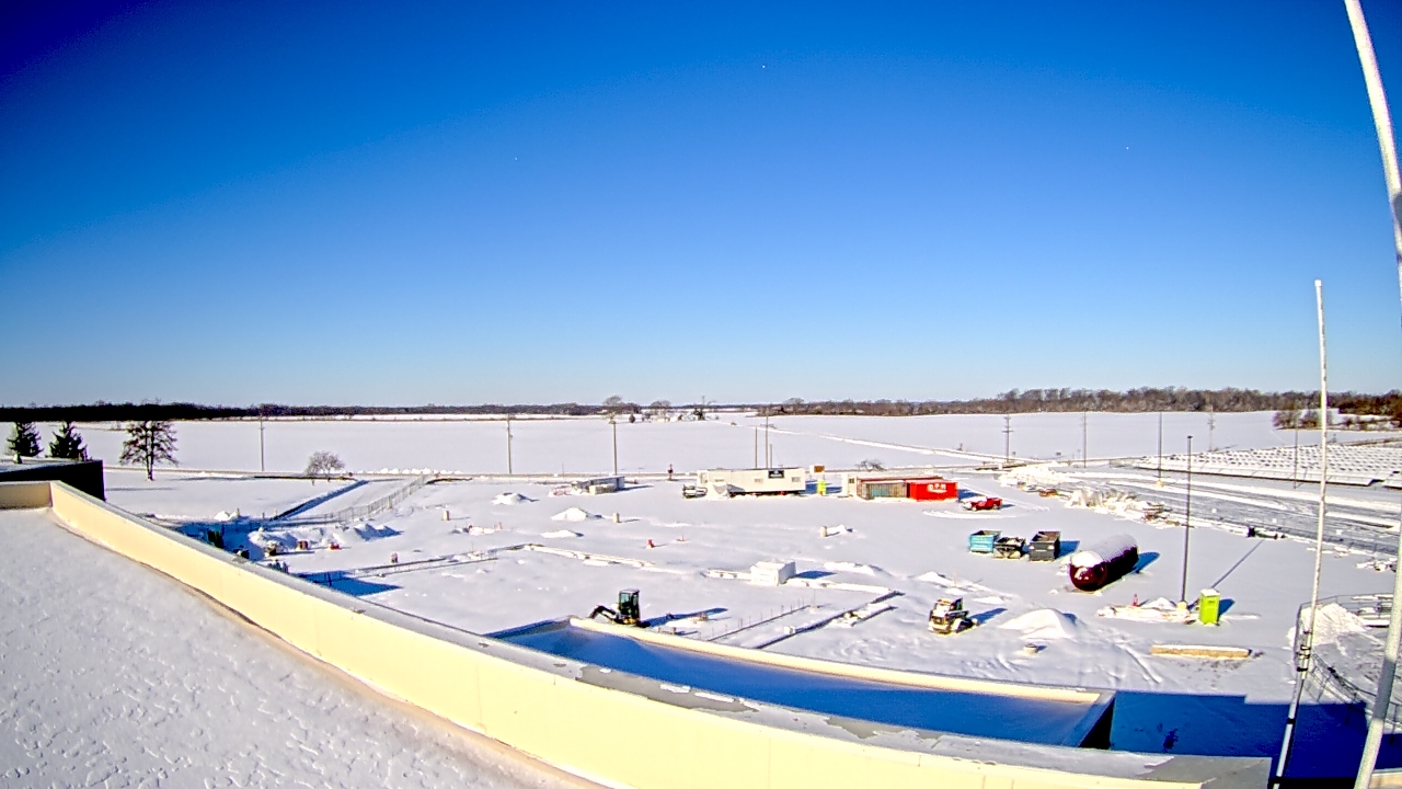 Thumbnail for current weather camera view from North Putnam MS in Bainbridge, Indiana