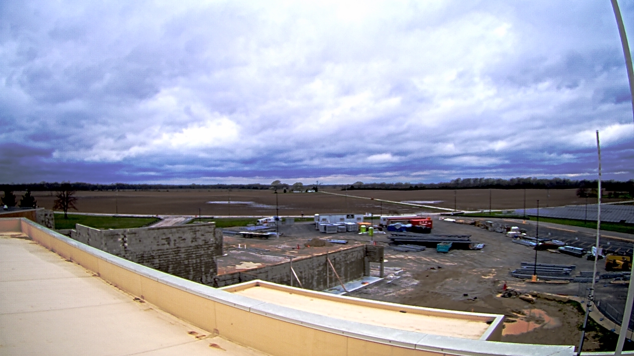 Thumbnail for current weather camera view from North Putnam MS in Bainbridge, Indiana