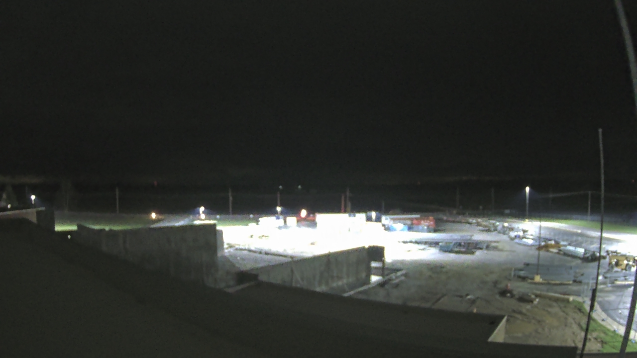 Thumbnail for current weather camera view from North Putnam MS in Bainbridge, Indiana