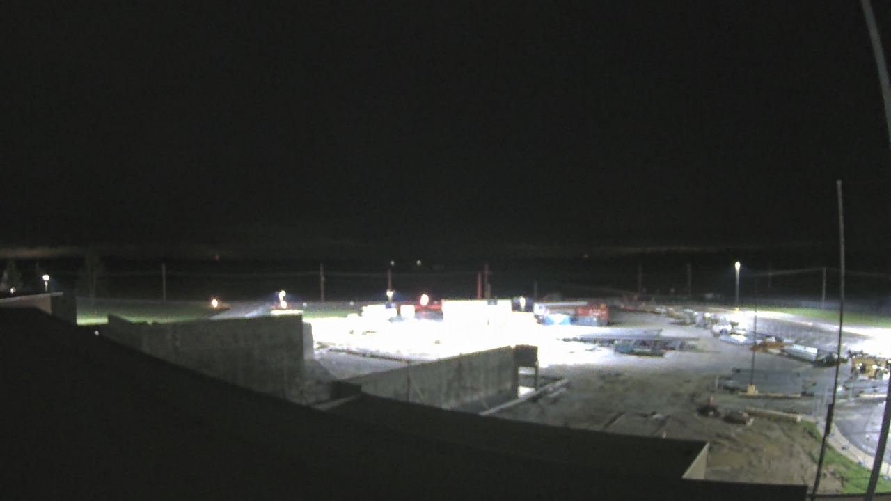 Thumbnail for current weather camera view from North Putnam MS in Bainbridge, Indiana