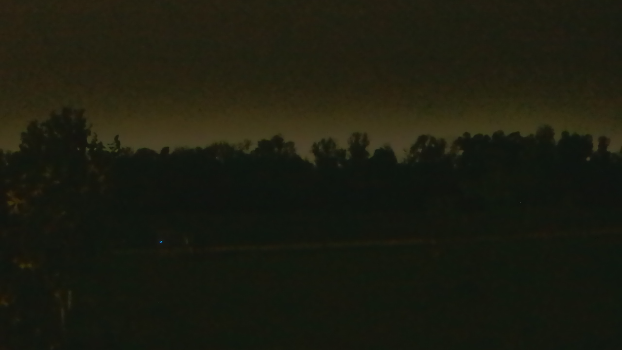 Thumbnail for current weather camera view from Long Acres Ranch in Richmond, Texas