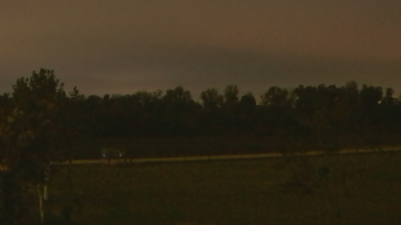 Thumbnail for current weather camera view from Long Acres Ranch in Richmond, Texas