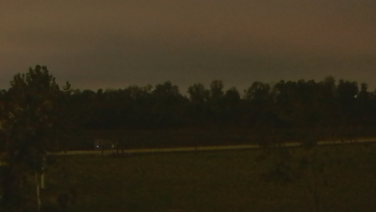 Thumbnail for current weather camera view from Long Acres Ranch in Richmond, Texas