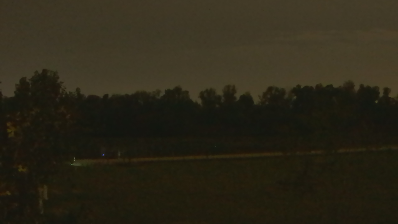 Thumbnail for current weather camera view from Long Acres Ranch in Richmond, Texas