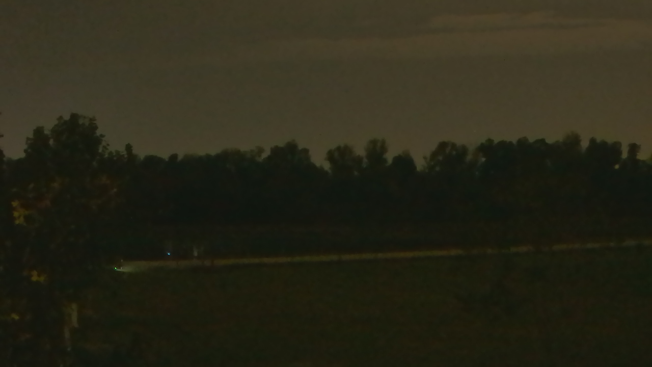 Thumbnail for current weather camera view from Long Acres Ranch in Richmond, Texas