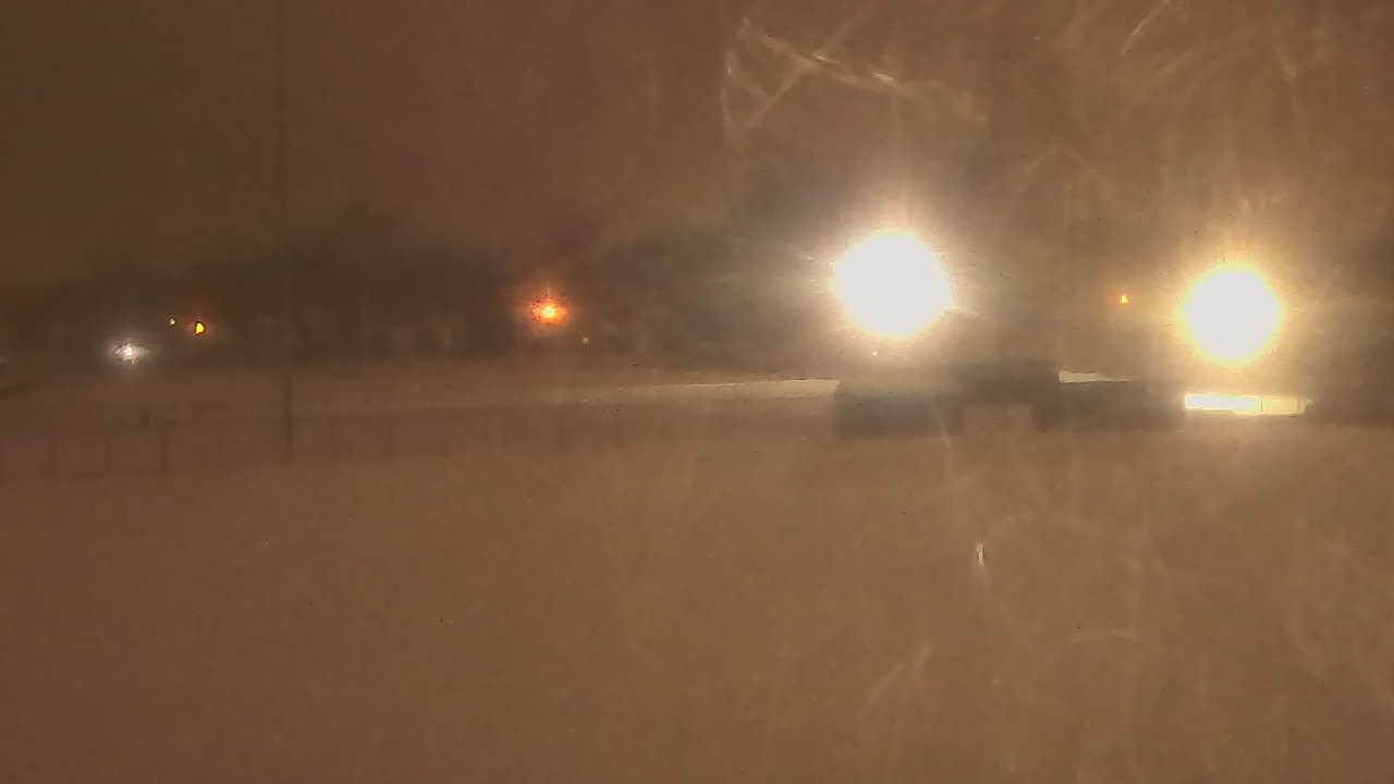 Thumbnail for current weather camera view from Lutheran HS West in Rocky River, Ohio