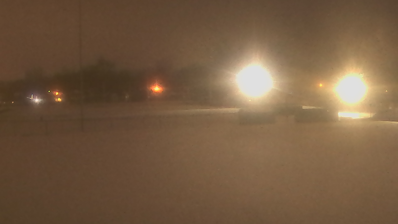 Thumbnail for current weather camera view from Lutheran HS West in Rocky River, Ohio