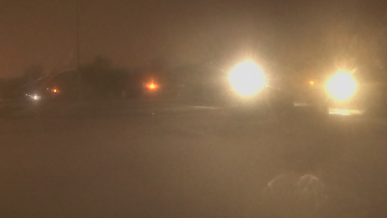 Thumbnail for current weather camera view from Lutheran HS West in Rocky River, Ohio