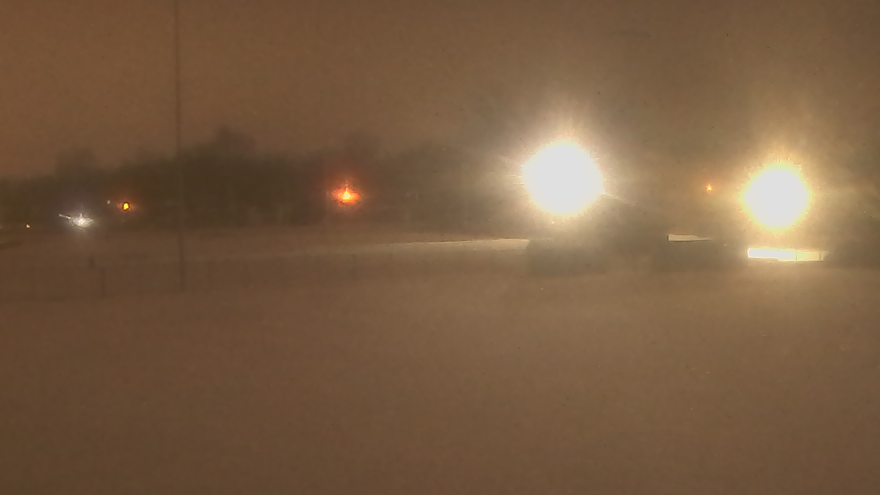 Thumbnail for current weather camera view from Lutheran HS West in Rocky River, Ohio