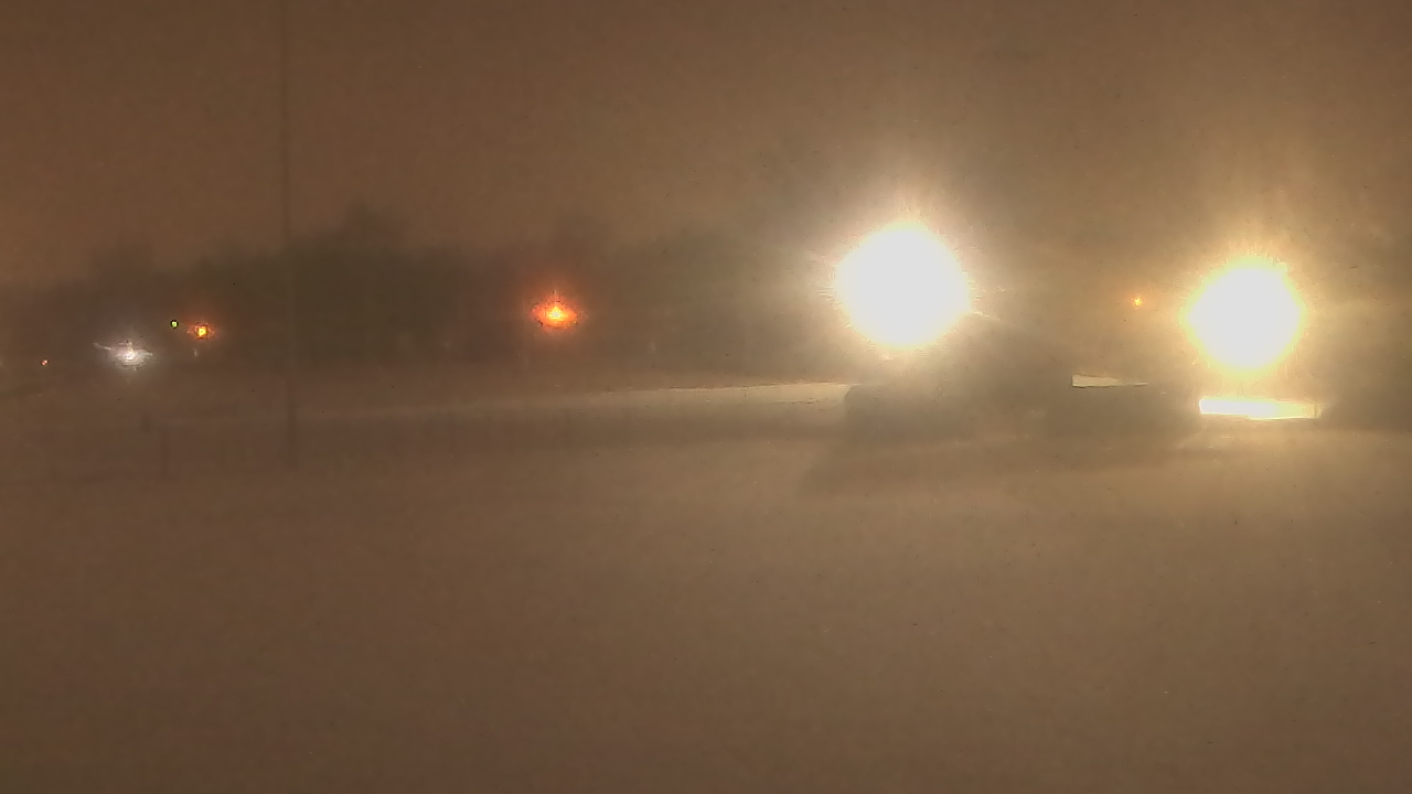 Thumbnail for current weather camera view from Lutheran HS West in Rocky River, Ohio