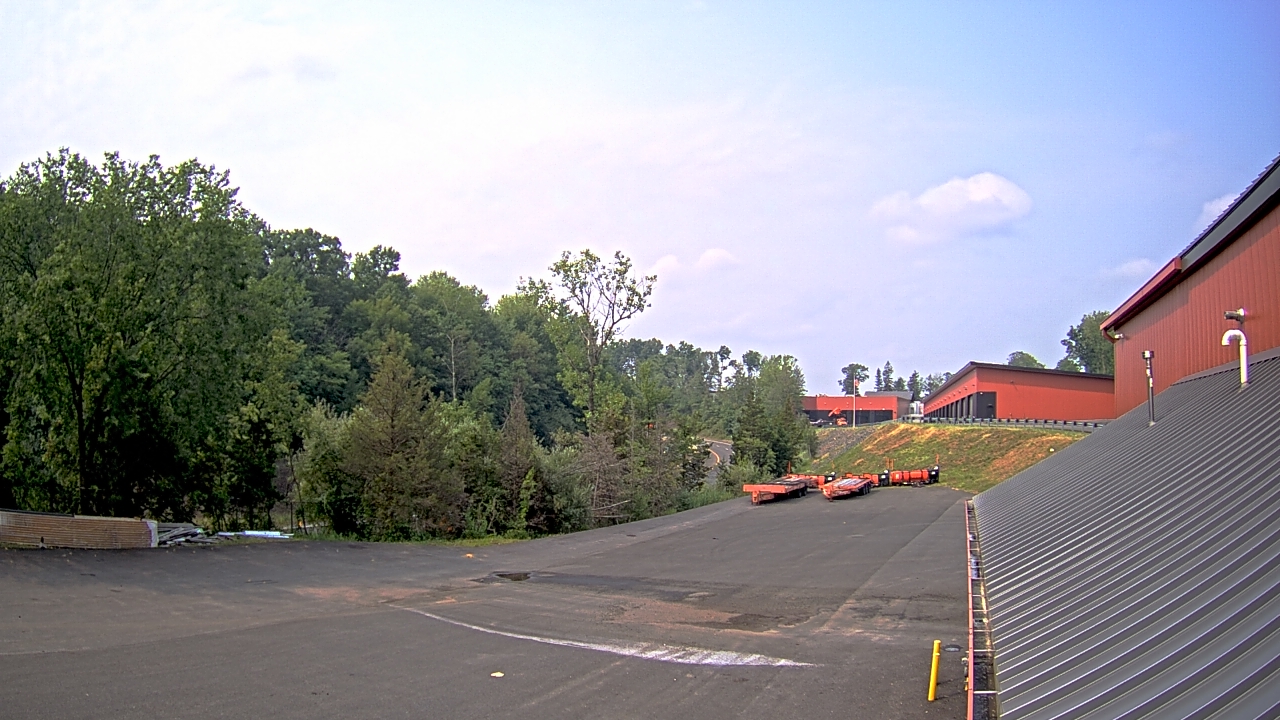 Thumbnail for current weather camera view from Old Nyack Turnpike in Spring Valley, New York