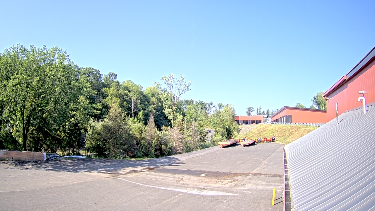 Thumbnail for current weather camera view from Old Nyack Turnpike in Spring Valley, New York