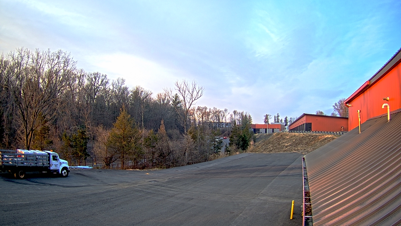 Thumbnail for current weather camera view from Rockland County Highway Garage in Nanuet, New York