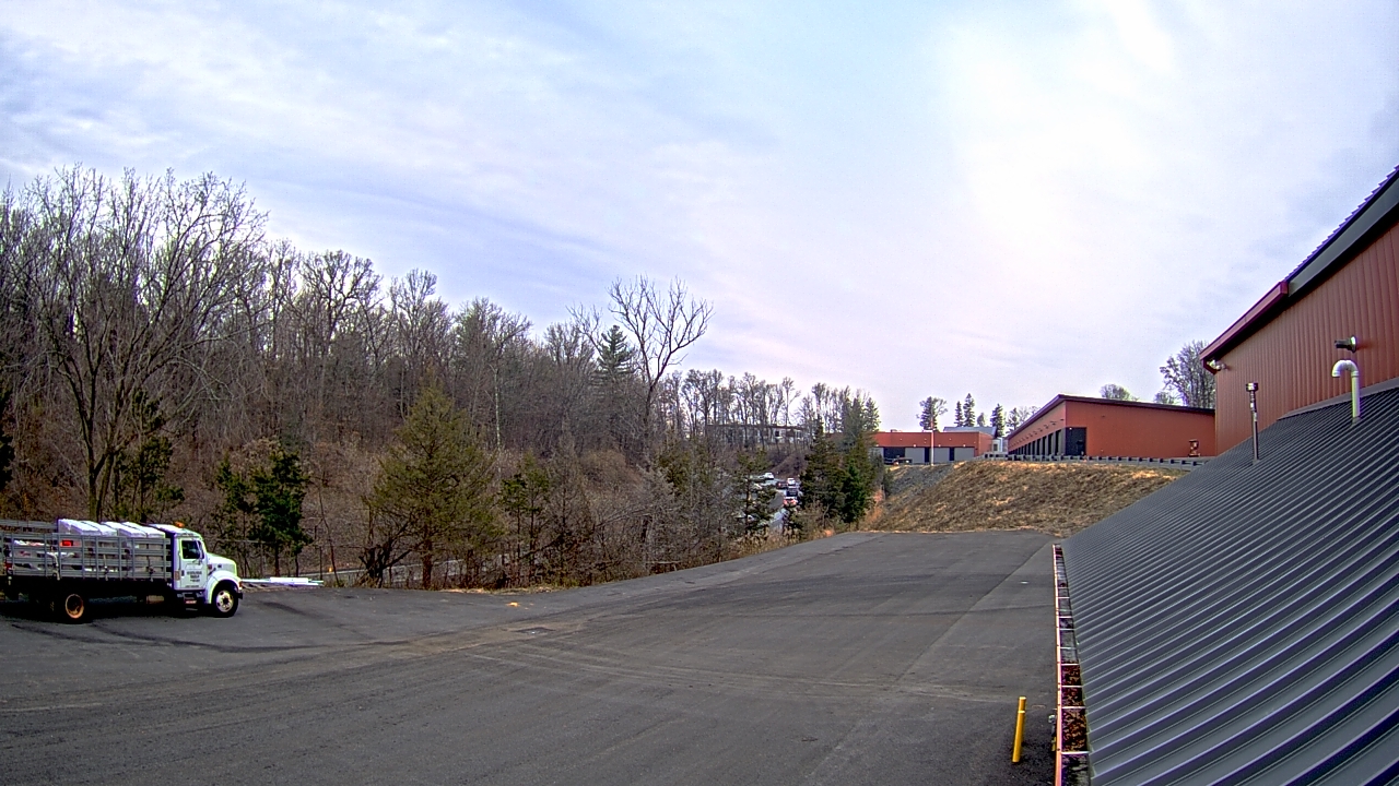 Thumbnail for current weather camera view from Rockland County Highway Garage in Nanuet, New York