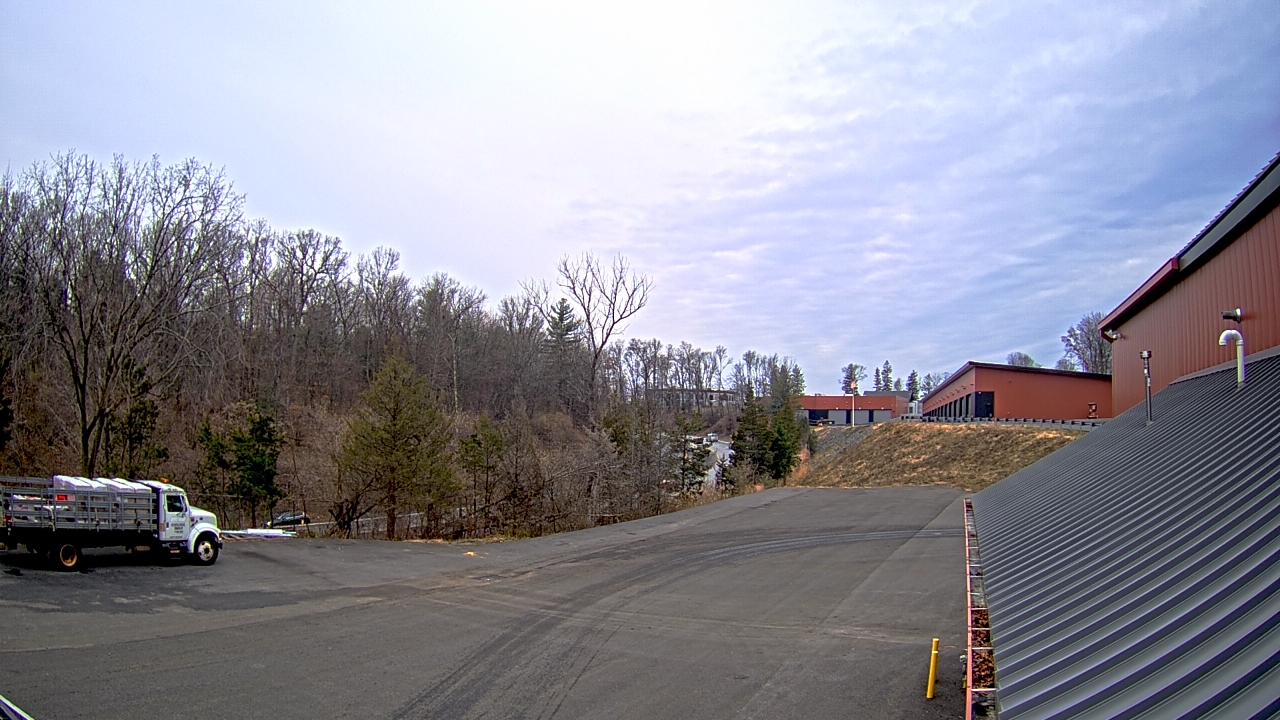 Thumbnail for current weather camera view from Rockland County Highway Garage in Nanuet, New York