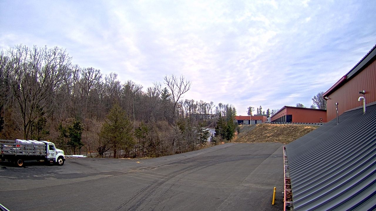 Thumbnail for current weather camera view from Rockland County Highway Garage in Nanuet, New York
