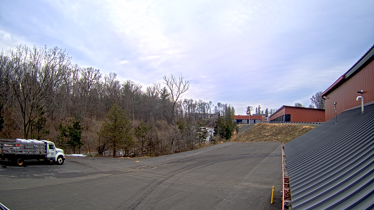 Thumbnail for current weather camera view from Rockland County Highway Garage in Nanuet, New York