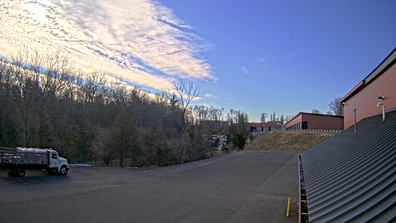Thumbnail for current weather camera view from Rockland County Highway Garage in Nanuet, New York