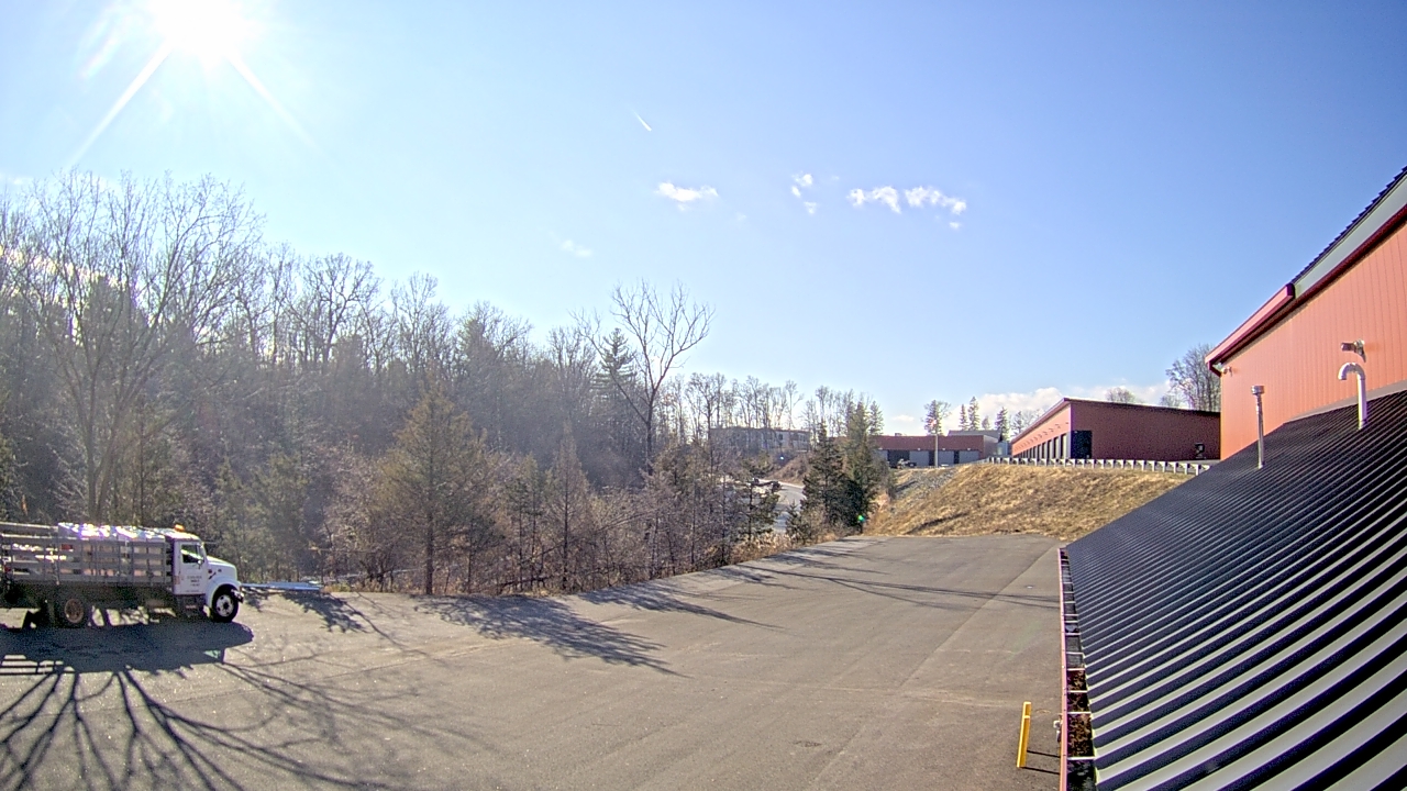 Thumbnail for current weather camera view from Rockland County Highway Garage in Nanuet, New York