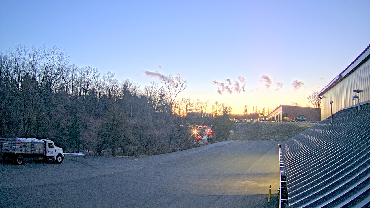 Thumbnail for current weather camera view from Rockland County Highway Garage in Nanuet, New York