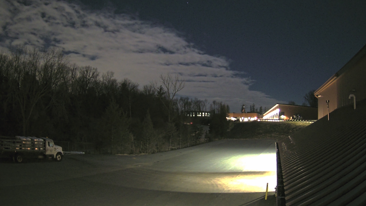 Thumbnail for current weather camera view from Rockland County Highway Garage in Nanuet, New York