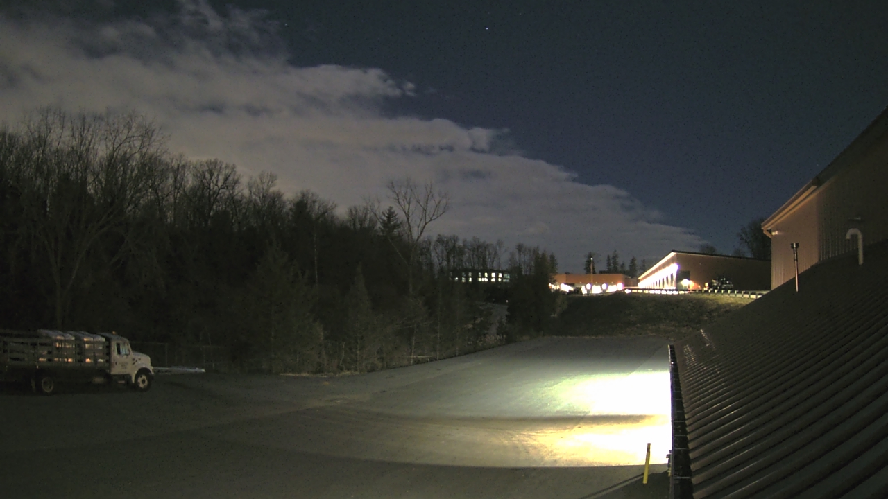 Thumbnail for current weather camera view from Rockland County Highway Garage in Nanuet, New York