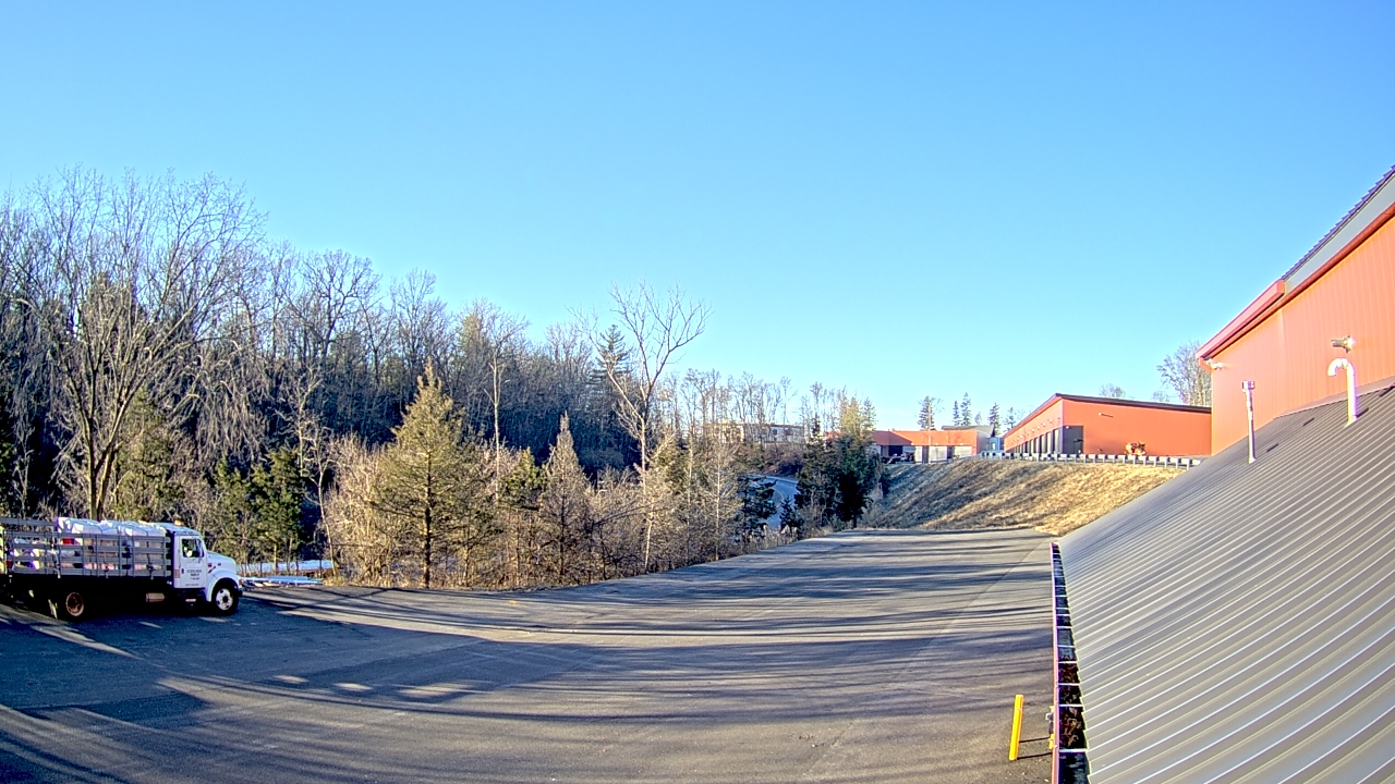 Thumbnail for current weather camera view from Rockland County Highway Garage in Nanuet, New York