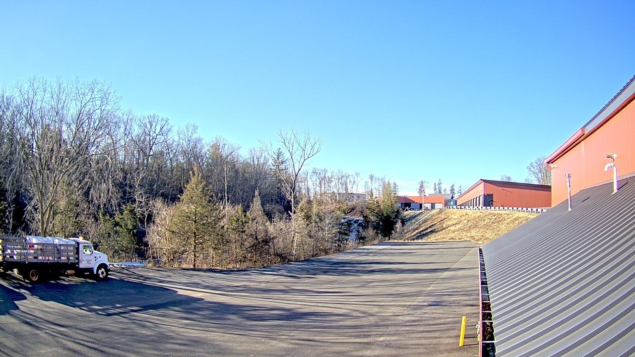 Thumbnail for current weather camera view from Rockland County Highway Garage in Nanuet, New York