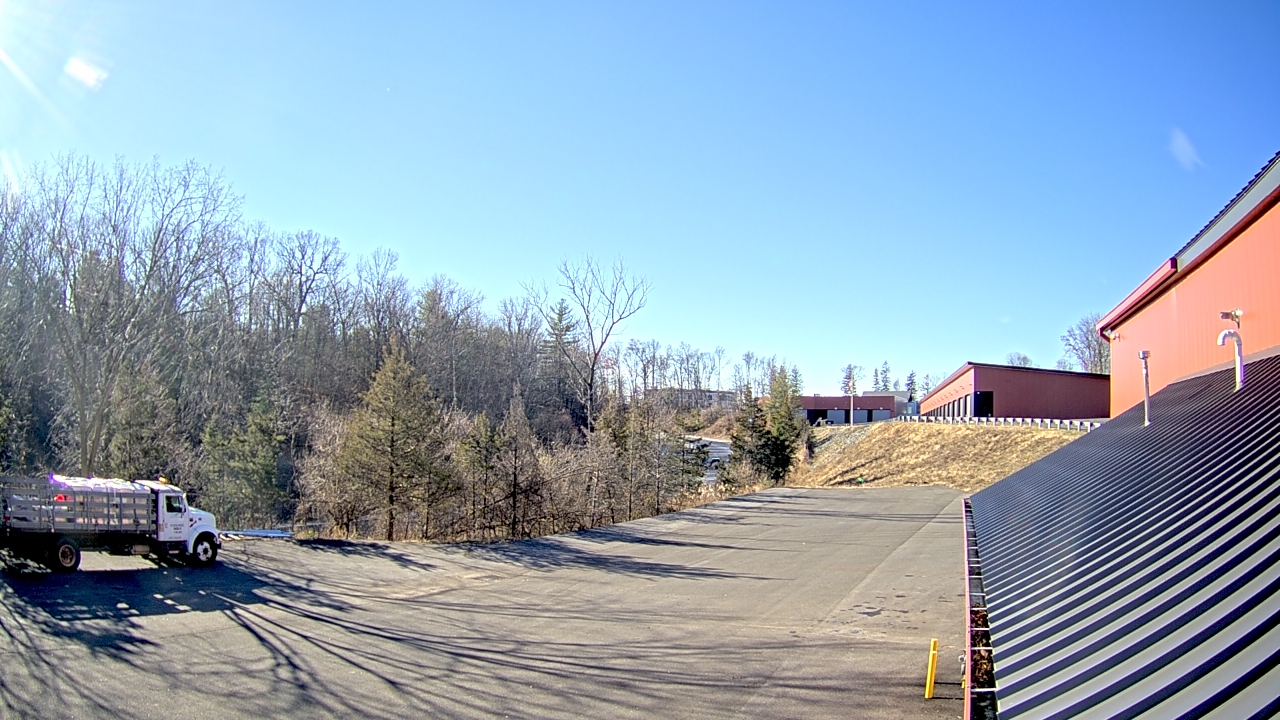 Thumbnail for current weather camera view from Rockland County Highway Garage in Nanuet, New York