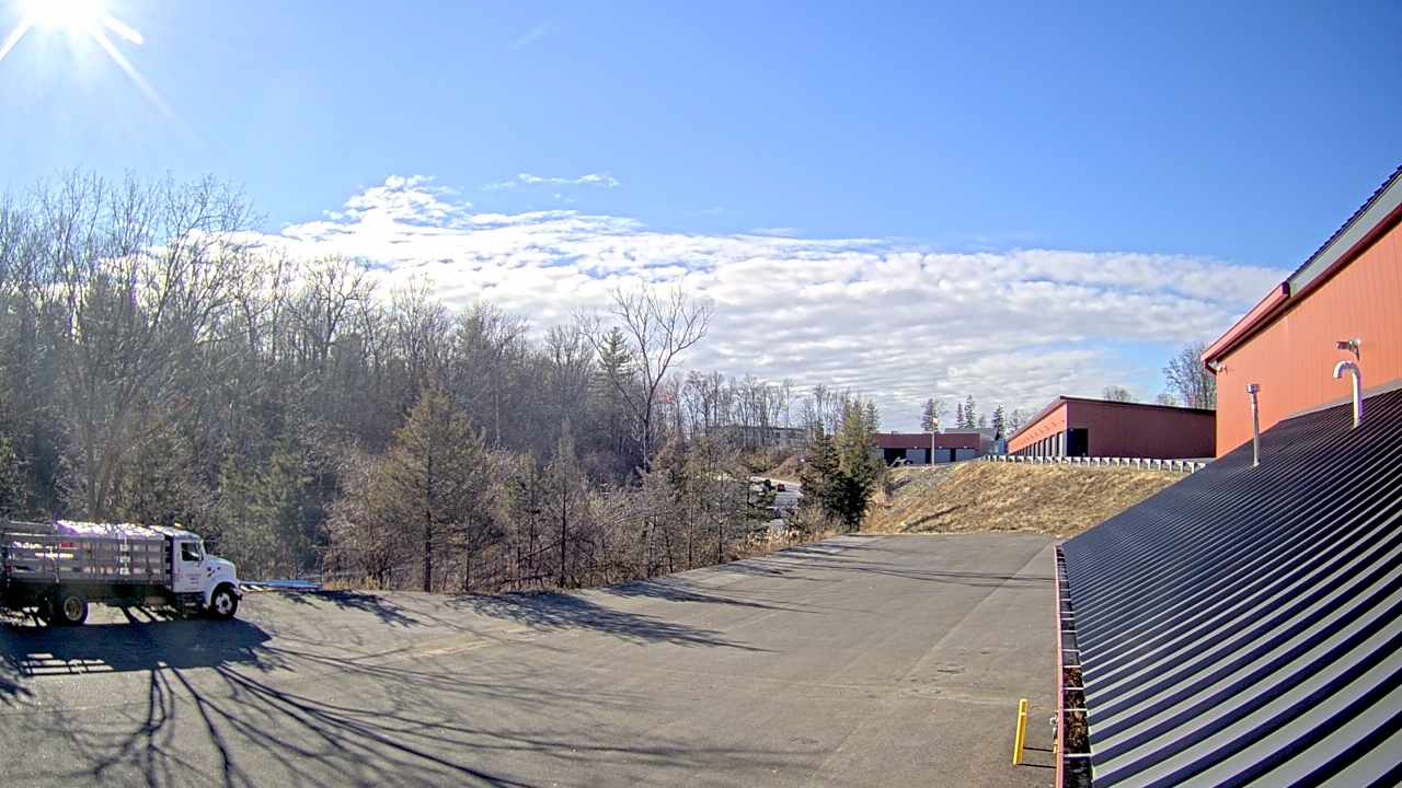 Thumbnail for current weather camera view from Rockland County Highway Garage in Nanuet, New York