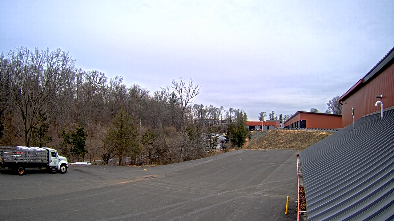 Thumbnail for current weather camera view from Rockland County Highway Garage in Nanuet, New York