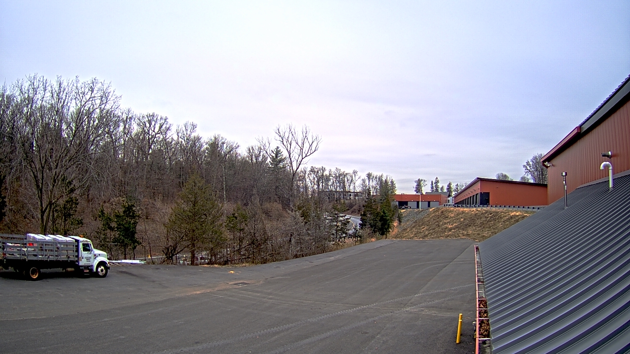 Thumbnail for current weather camera view from Rockland County Highway Garage in Nanuet, New York
