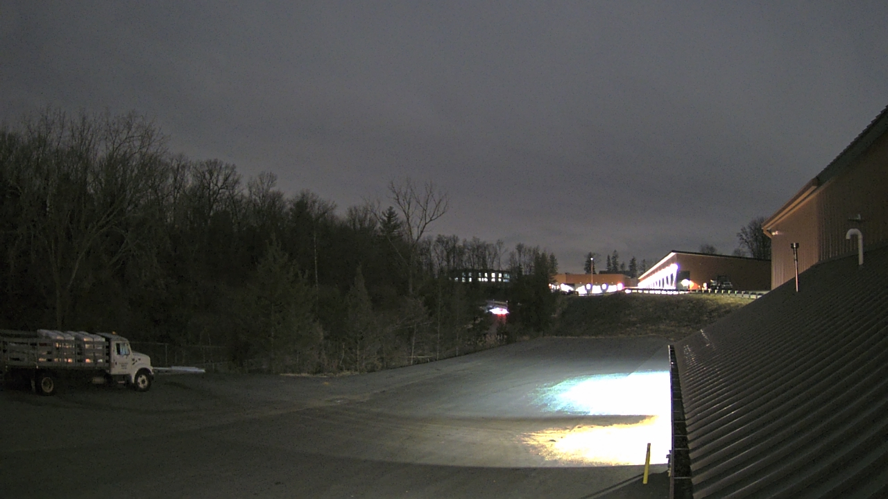 Thumbnail for current weather camera view from Rockland County Highway Garage in Nanuet, New York