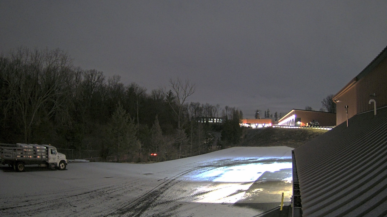 Thumbnail for current weather camera view from Rockland County Highway Garage in Nanuet, New York