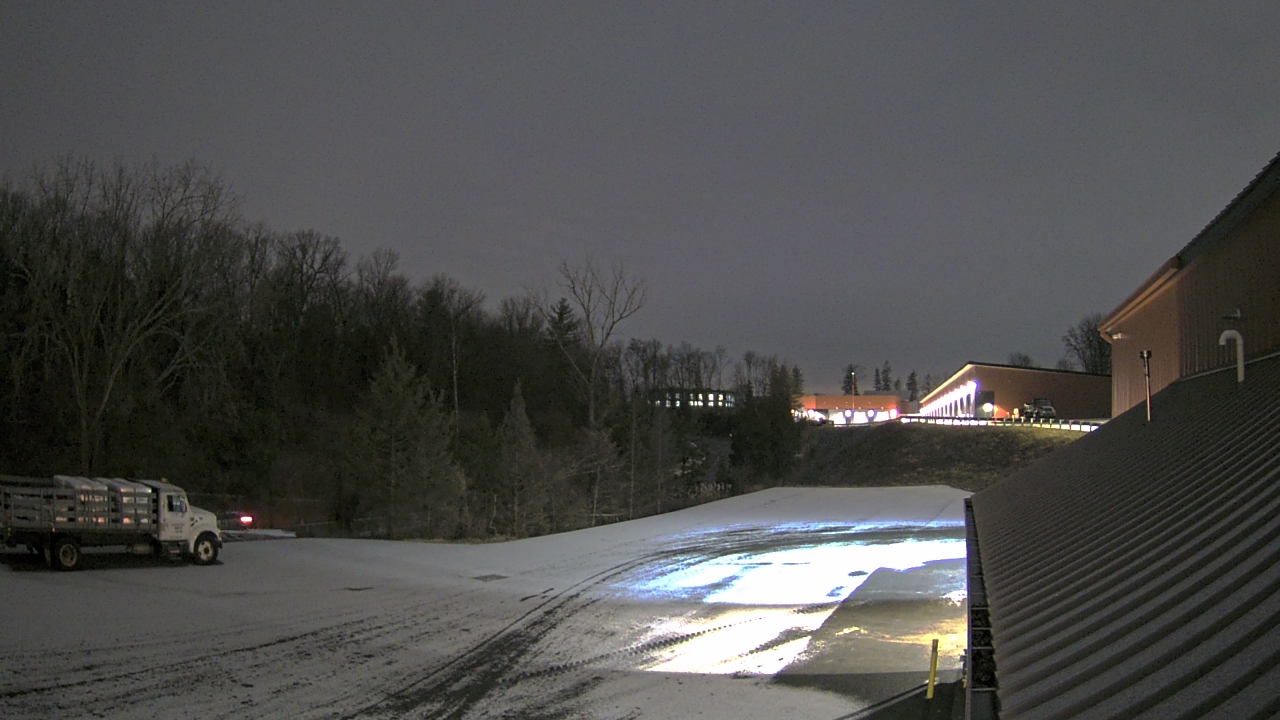Thumbnail for current weather camera view from Rockland County Highway Garage in Nanuet, New York