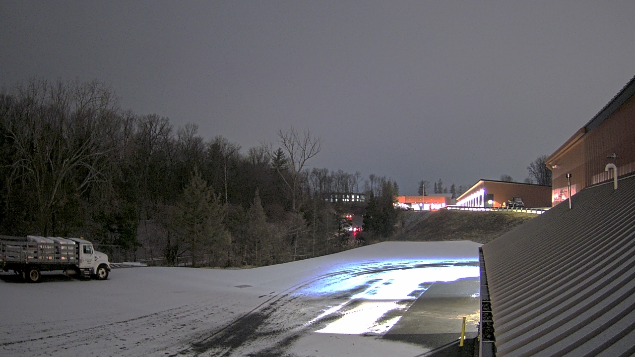 Thumbnail for current weather camera view from Rockland County Highway Garage in Nanuet, New York