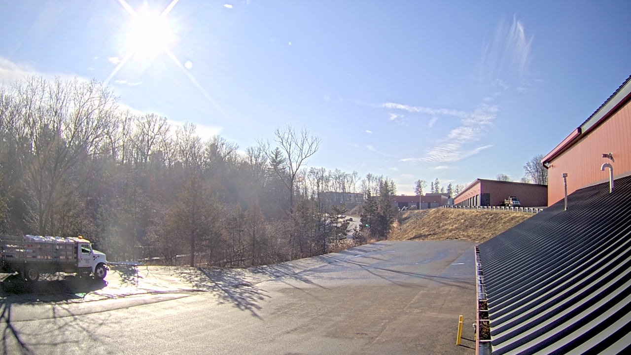 Thumbnail for current weather camera view from Rockland County Highway Garage in Nanuet, New York