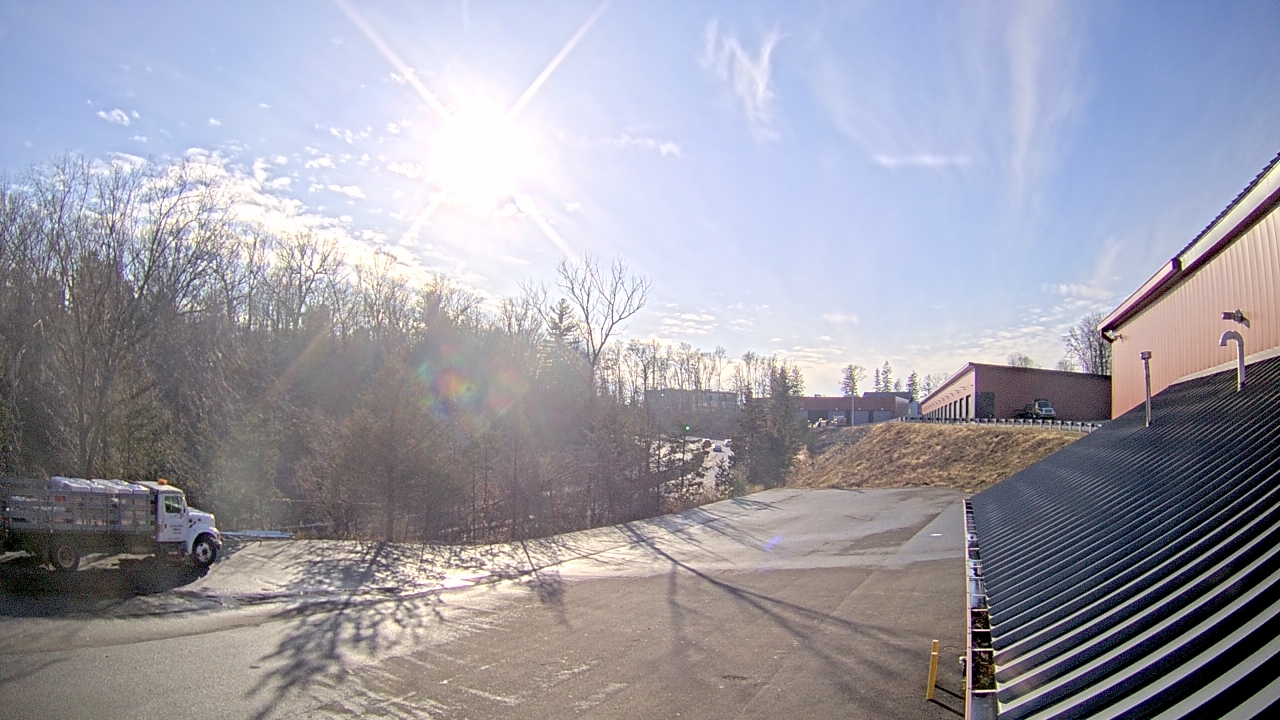 Thumbnail for current weather camera view from Rockland County Highway Garage in Nanuet, New York