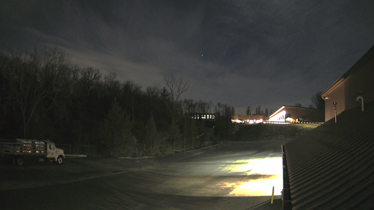 Thumbnail for current weather camera view from Rockland County Highway Garage in Nanuet, New York