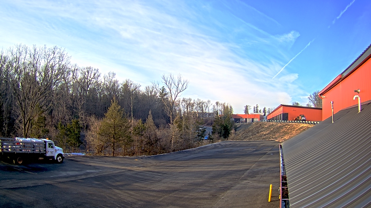 Thumbnail for current weather camera view from Rockland County Highway Garage in Nanuet, New York