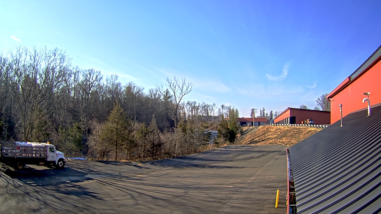 Thumbnail for current weather camera view from Rockland County Highway Garage in Nanuet, New York