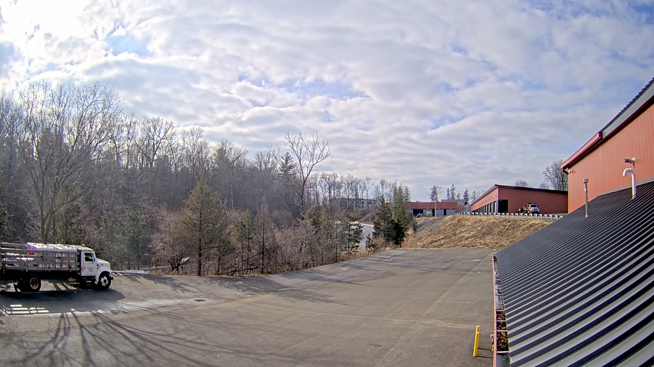 Thumbnail for current weather camera view from Rockland County Highway Garage in Nanuet, New York