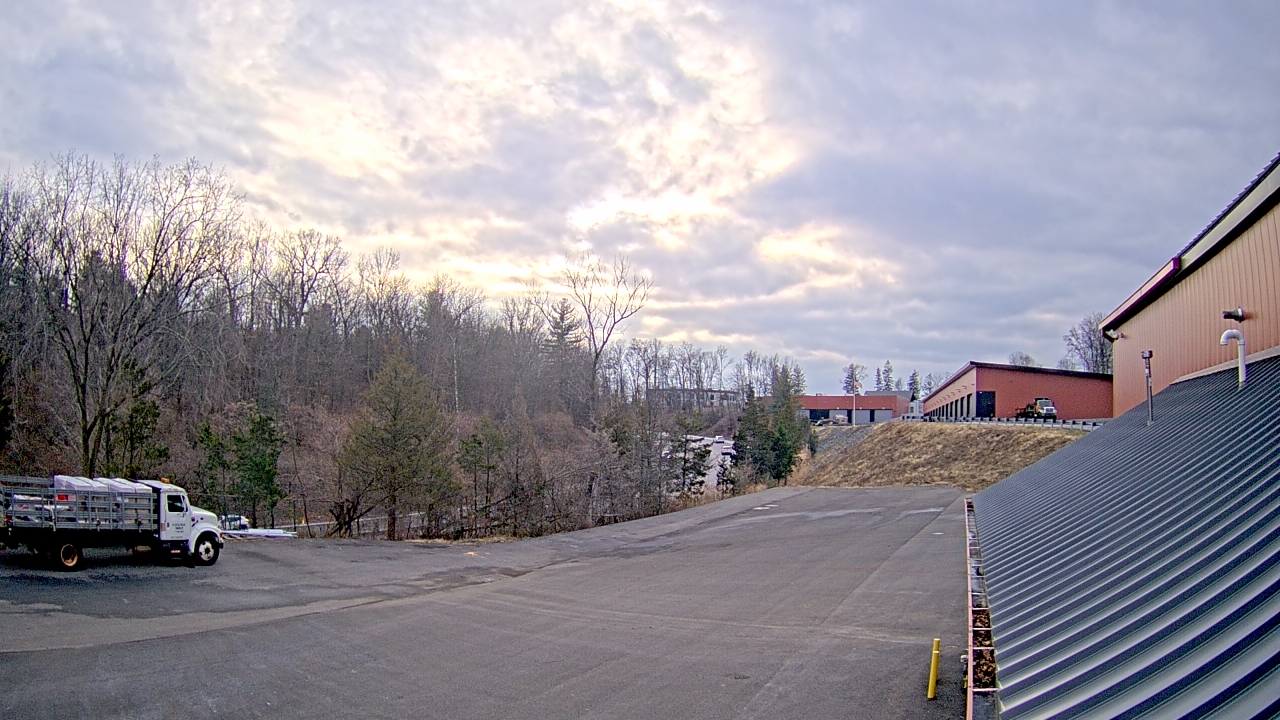 Thumbnail for current weather camera view from Rockland County Highway Garage in Nanuet, New York