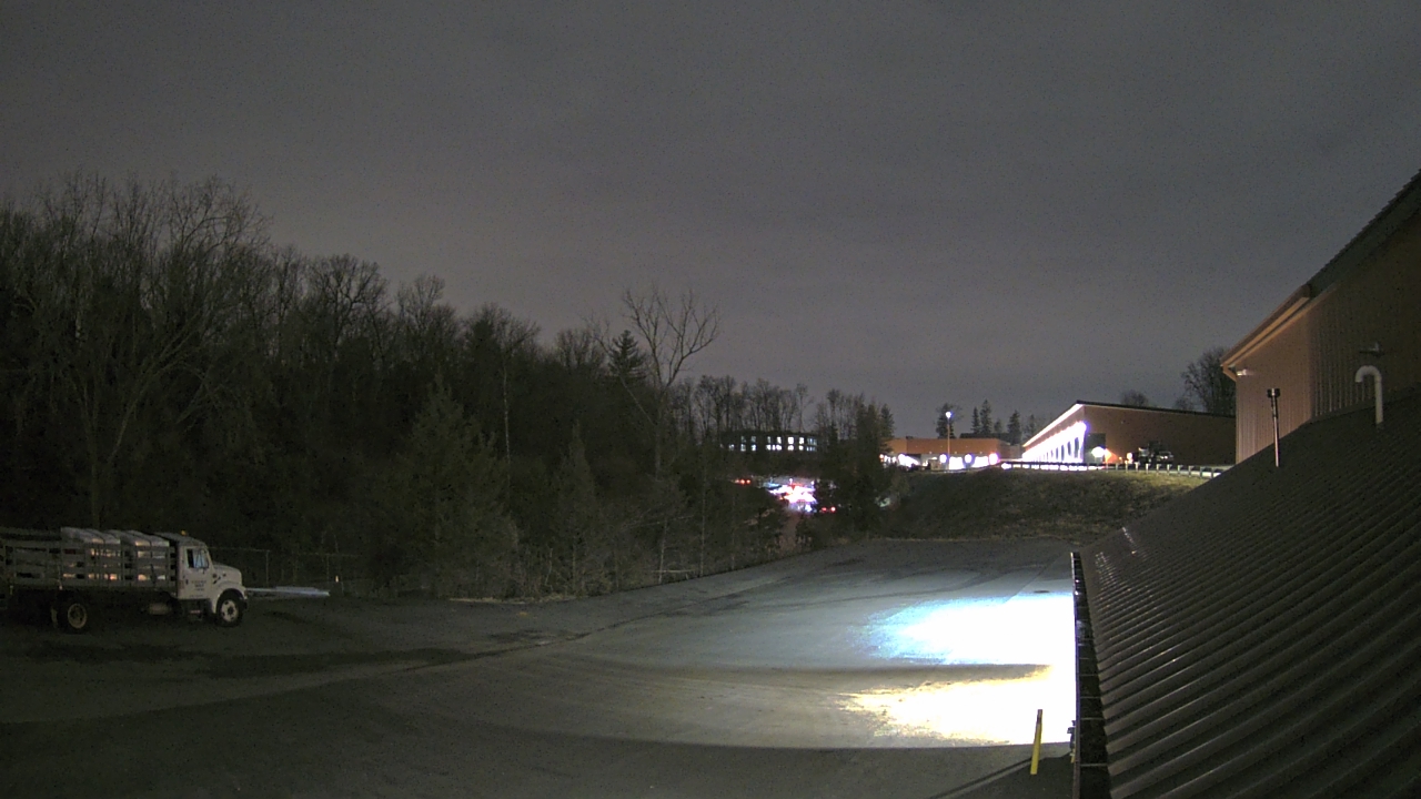 Thumbnail for current weather camera view from Rockland County Highway Garage in Nanuet, New York