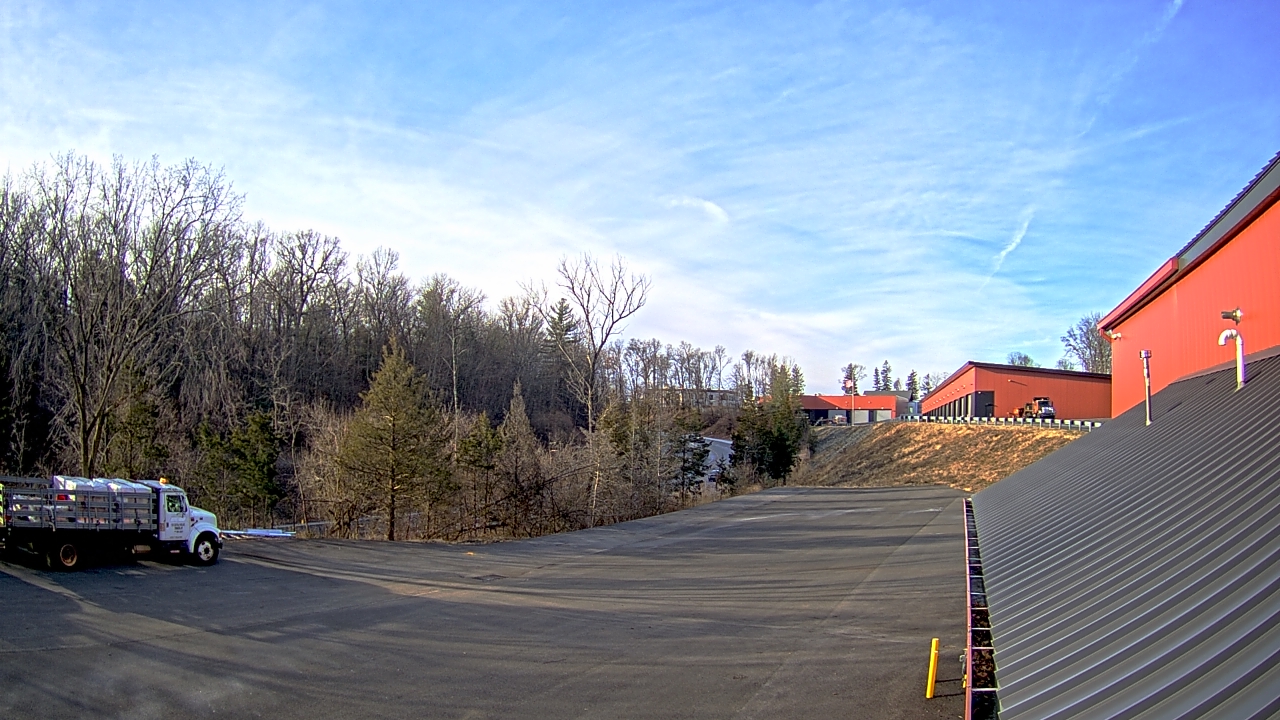 Thumbnail for current weather camera view from Rockland County Highway Garage in Nanuet, New York