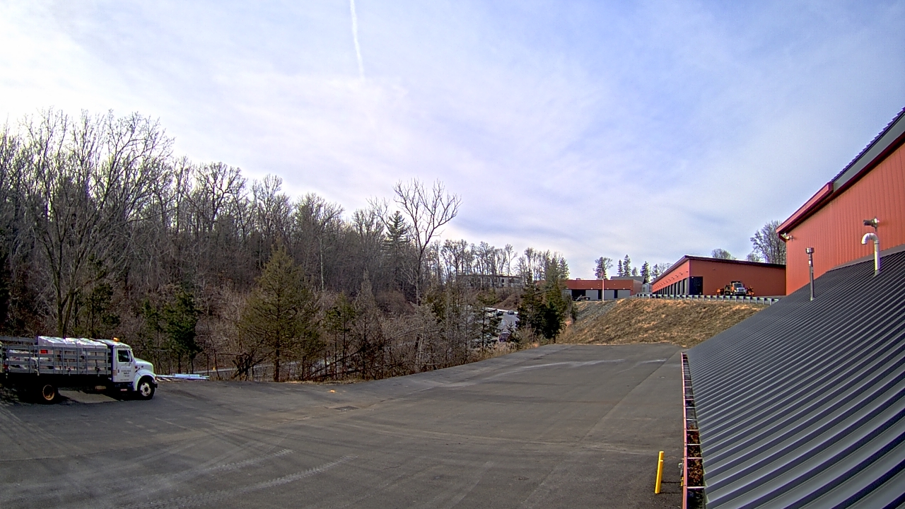 Thumbnail for current weather camera view from Rockland County Highway Garage in Nanuet, New York